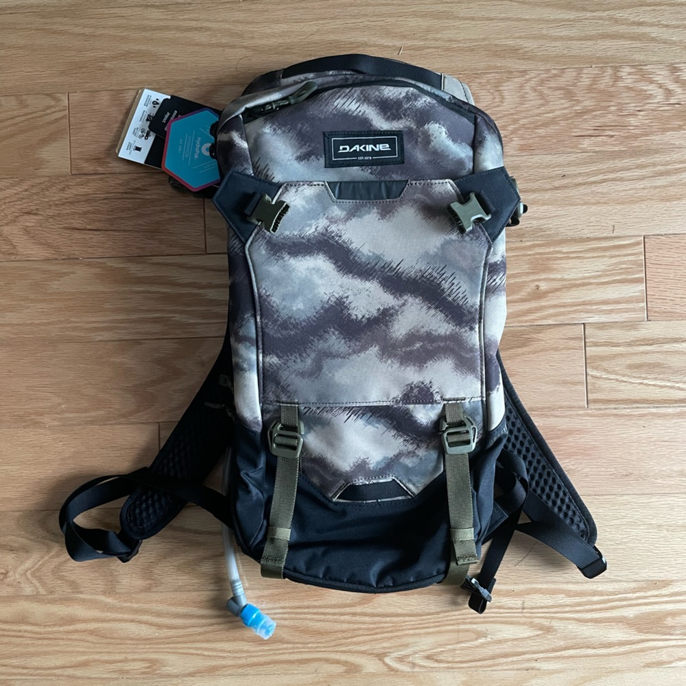 Dakine Drafter 10L Backpack Ashcroft Camo